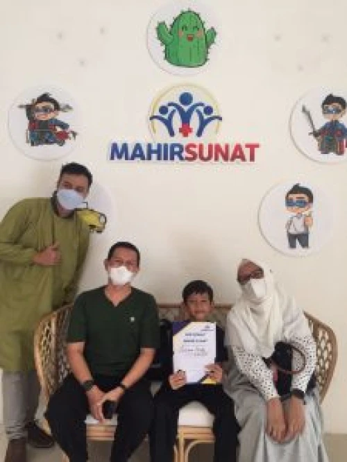 Mahir Sunat Bandung