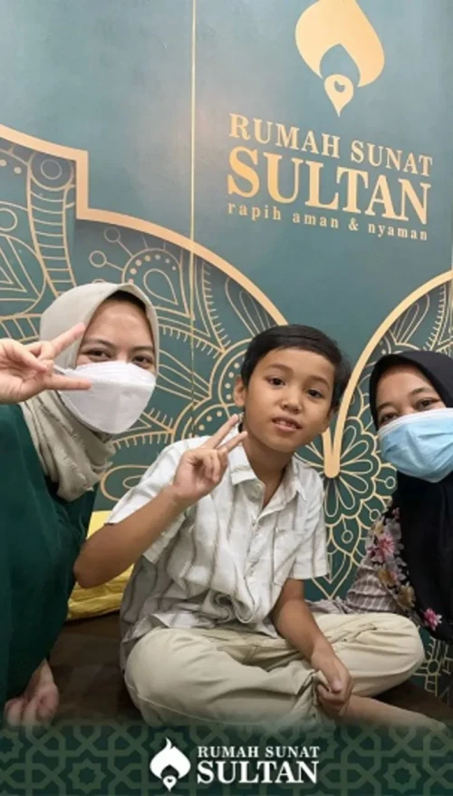 Rumah Sunat Sultan Bandung