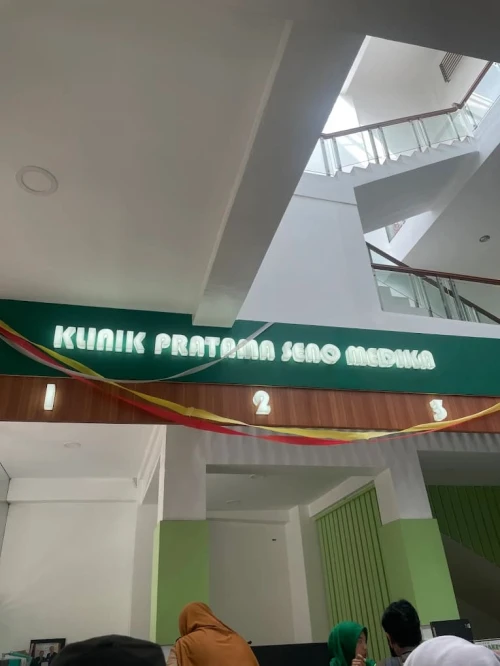 Klinik Khitan Dokter Seno