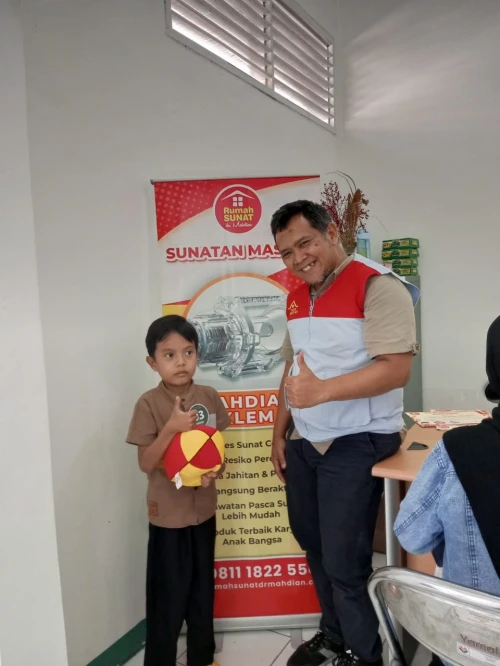 Rumah Sunat dr. Mahdian (Jakarta Selatan)
